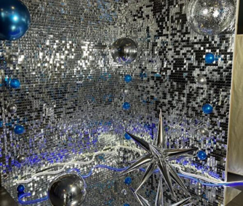 Угловая фотозона